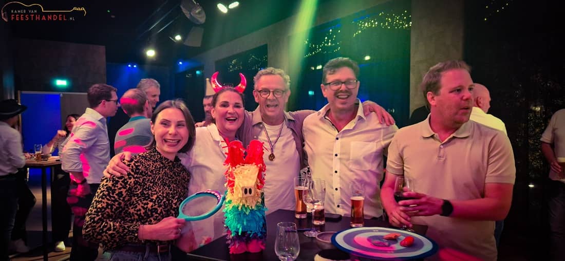 Muziekbingo voor bedrijfsevent, dorpsfeest - Kamer van Feesthandel Logo Item